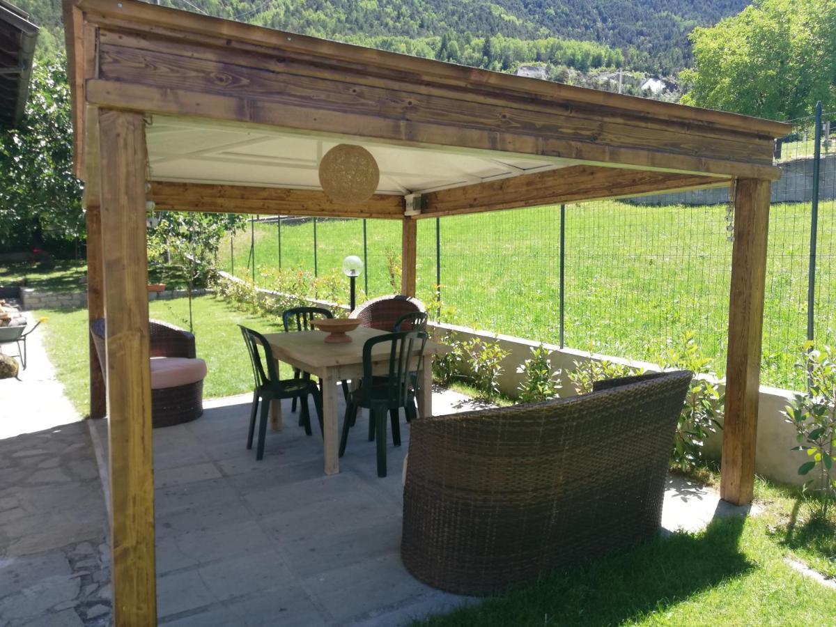 La Taverna Di Elide Aymavilles Εξωτερικό φωτογραφία