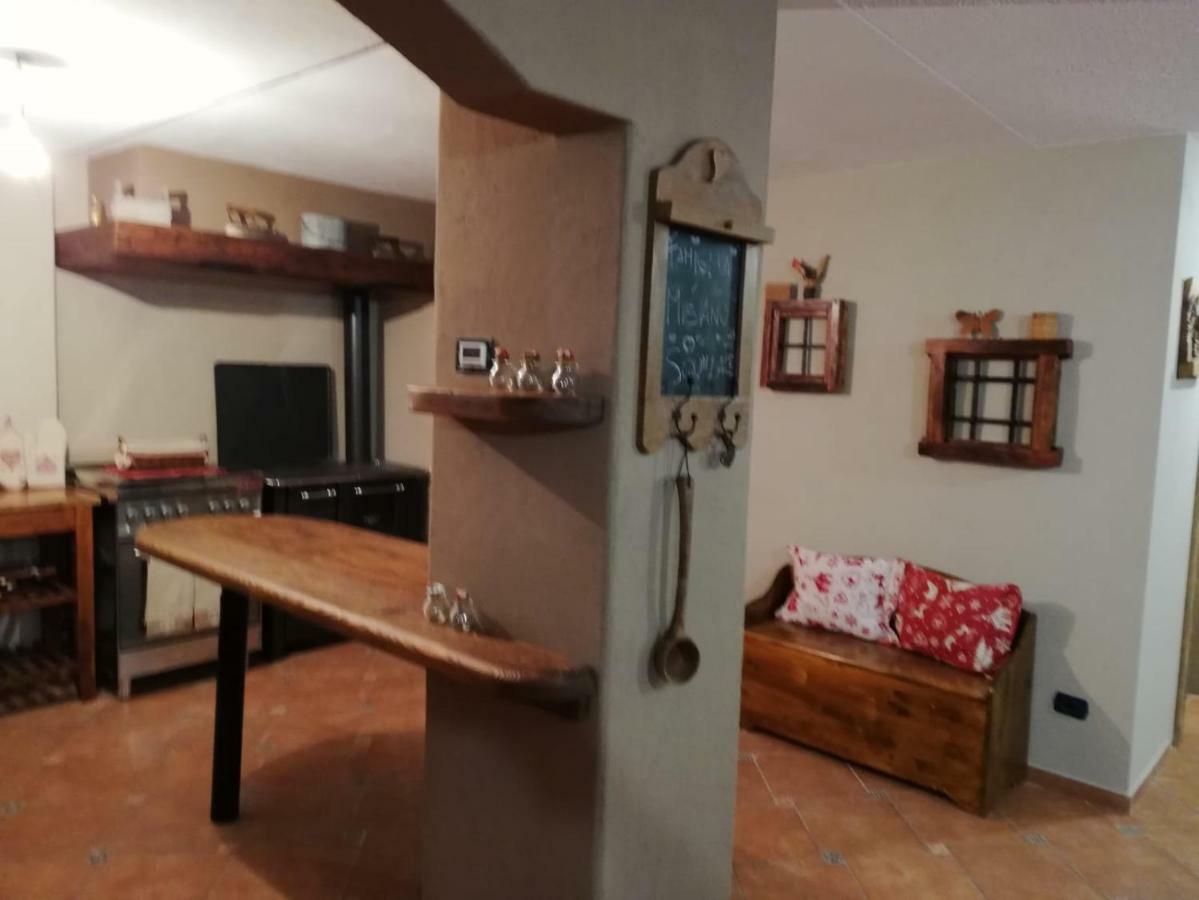 La Taverna Di Elide Aymavilles Εξωτερικό φωτογραφία